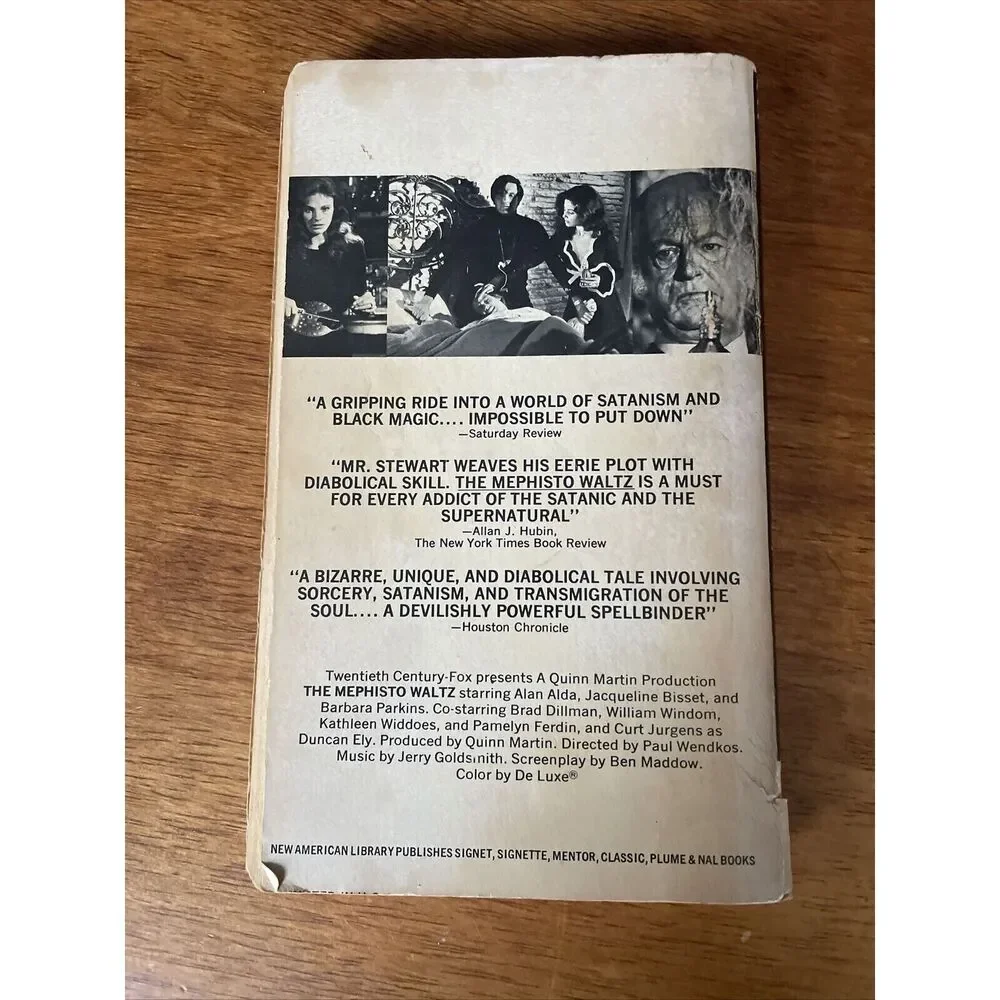 The Mephisto Waltz Fred Mustard Stewart 1970 First Printing Signet Vintage PB